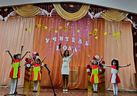 Учитель года_МГУ_Кулешова