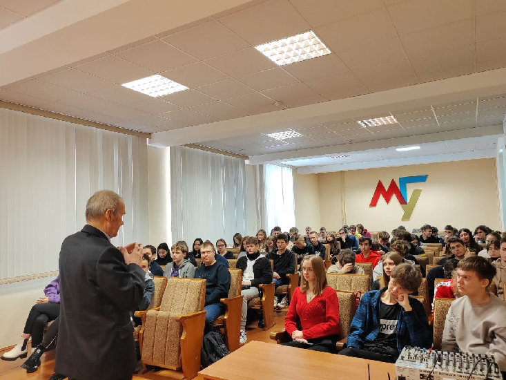 встреча с узником фашизма_МГУ_Кулешова