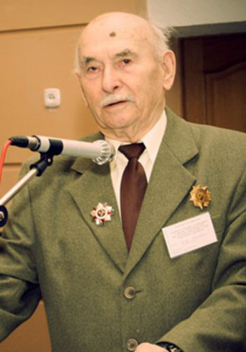 ЛЯРСКИЙ Пётр Алексеевич (1918–2013)